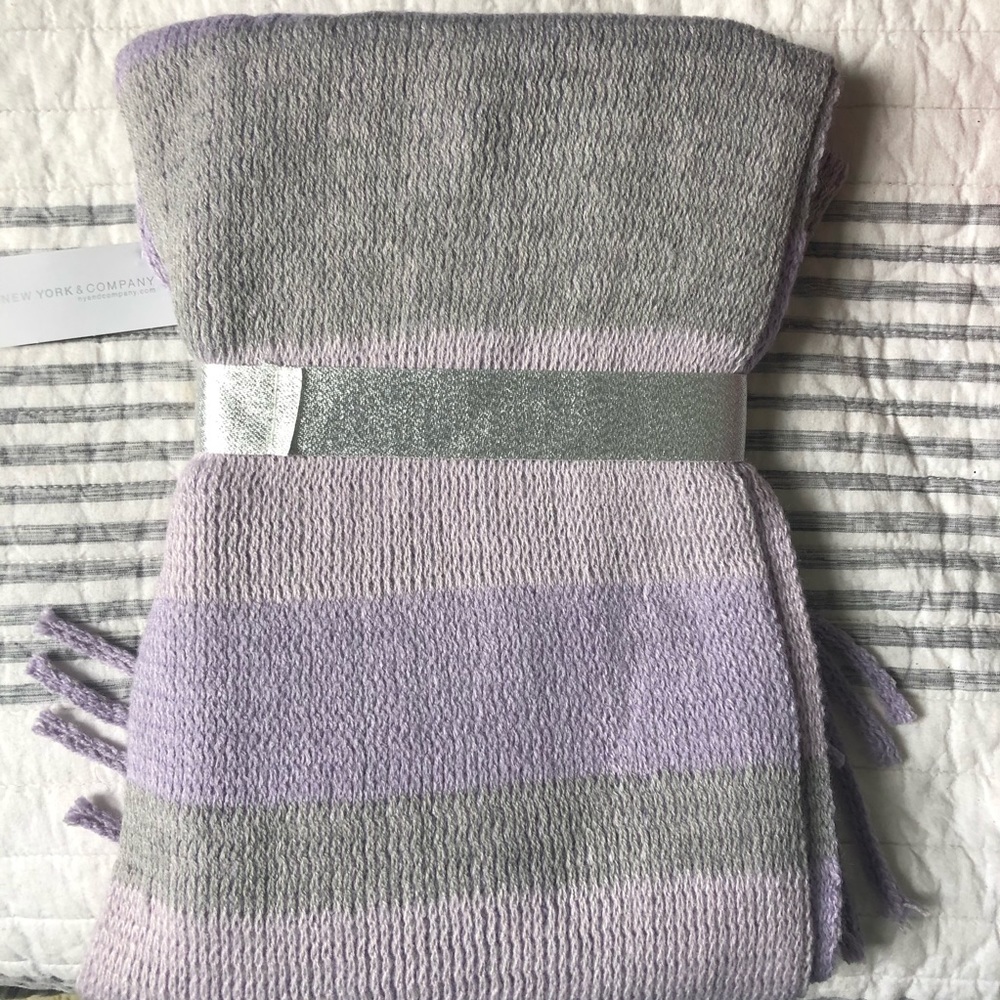 NY & Co. Scarf and glove gift set - Picture 2 of 3